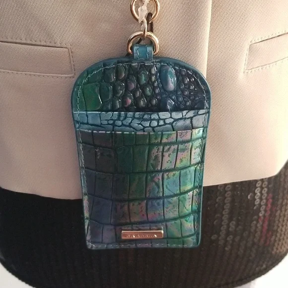 SOLD! NWT!Brahmin Stevie Blue Topaz Croc Embossed Leather ID Card Case Lanyard - Picture 13 of 15